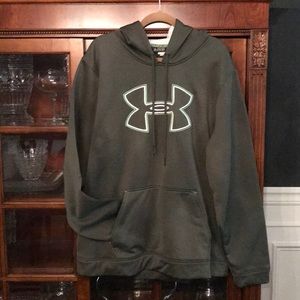 Under Armour sweatshirt